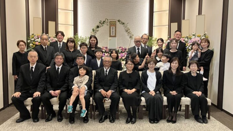 子、孫、ひ孫が参列した良い葬儀でした。